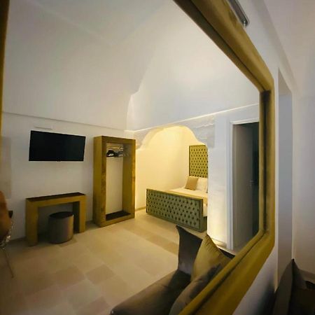 Maison Tn Appartamento Luxury Ostuni Esterno foto