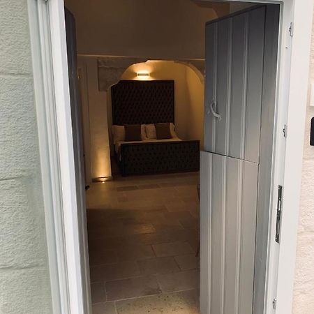 Maison Tn Appartamento Luxury Ostuni Esterno foto